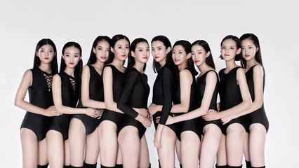 頂峰藝術教育培訓學?！つＬ乜粘怂嚳及?暑期大招募